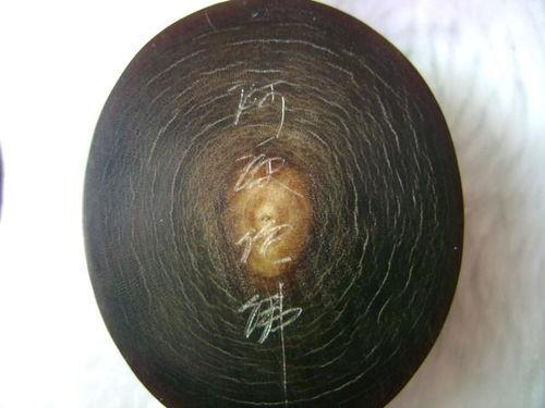 牛角老料怎么看品质好坏,揭秘古董级牛角之优劣