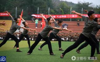 军训舞蹈上头条的文章,校园风采登上热搜头条